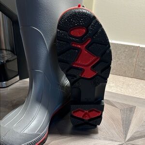 Servus Gray Waterproof Boots with Red Tread Accents